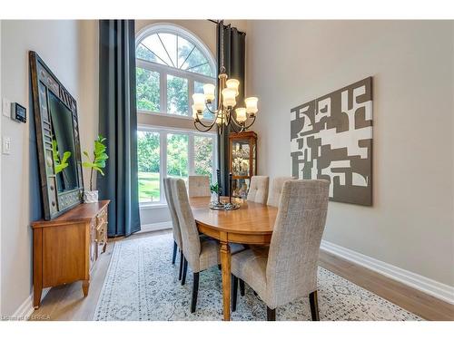 16 Sweetman Drive, Dundas, ON - Indoor Photo Showing Dining Room