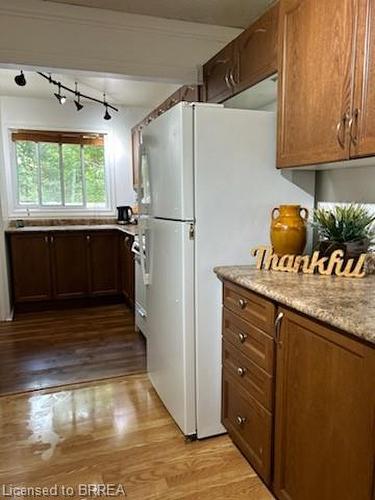 13356 64 Highway, Field, ON - Indoor Photo Showing Kitchen