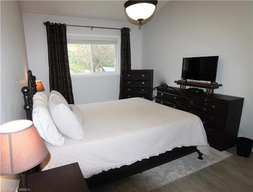 D-58 Harris Avenue, Brantford, ON - Indoor Photo Showing Bedroom