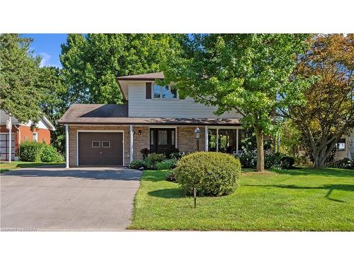 9 Willowdale Crescent, Port Dover, ON - Outdoor With Facade