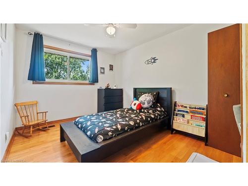 9 Willowdale Crescent, Port Dover, ON - Indoor Photo Showing Bedroom