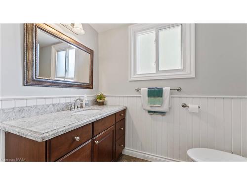 9 Willowdale Crescent, Port Dover, ON - Indoor Photo Showing Bathroom