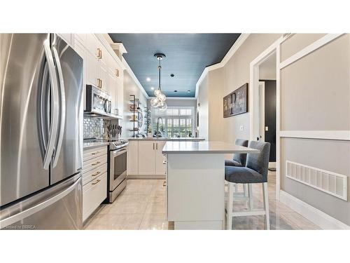 205A-85 Morrell Street, Brantford, ON - Indoor Photo Showing Kitchen With Stainless Steel Kitchen With Upgraded Kitchen