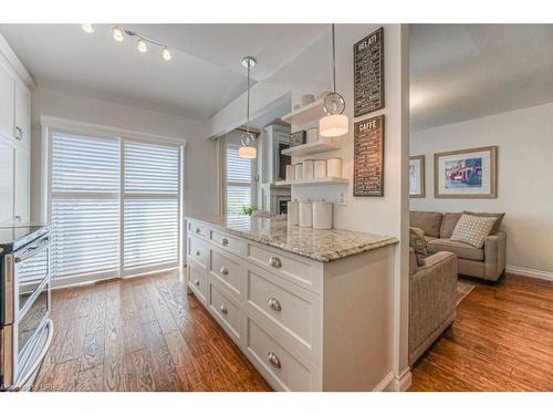 70 Anastasia Crescent, Brantford, ON - Indoor Photo Showing Kitchen