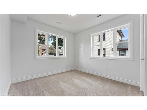 24B Balfour Street, Brantford, ON - Indoor Photo Showing Other Room