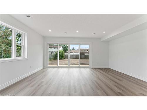 24B Balfour Street, Brantford, ON - Indoor Photo Showing Other Room