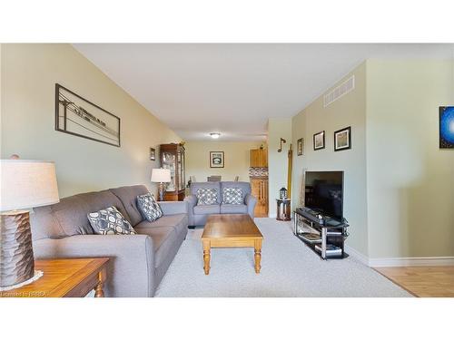 209-111 Grey Street, Brantford, ON - Indoor Photo Showing Living Room