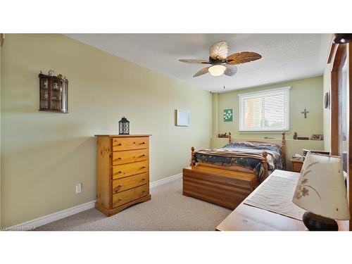 209-111 Grey Street, Brantford, ON - Indoor Photo Showing Bedroom