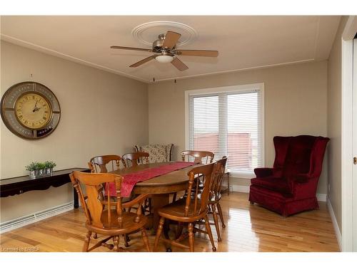 1525 Highway 3, Delhi, ON - Indoor Photo Showing Dining Room