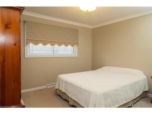 1525 Highway 3, Delhi, ON - Indoor Photo Showing Bedroom