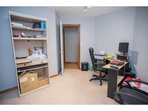 23 Garners Lane, Brantford, ON - Indoor Photo Showing Office