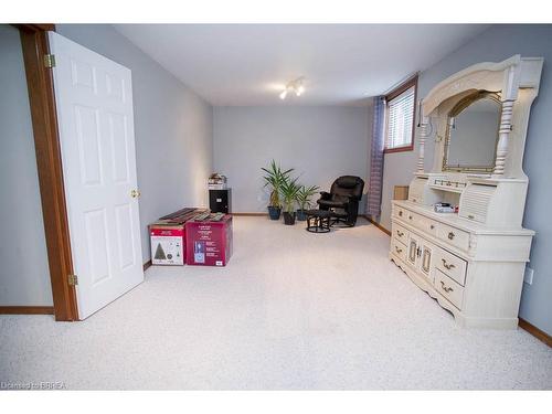 23 Garners Lane, Brantford, ON - Indoor Photo Showing Other Room