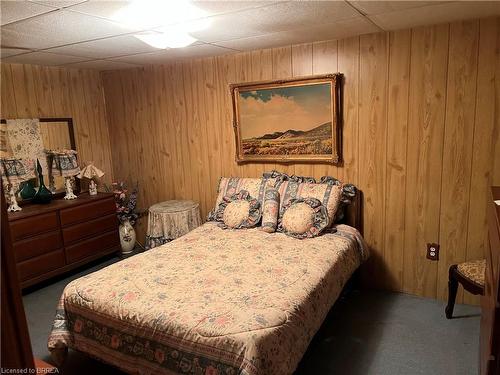 867 Mosley Street, Wasaga Beach, ON - Indoor Photo Showing Bedroom