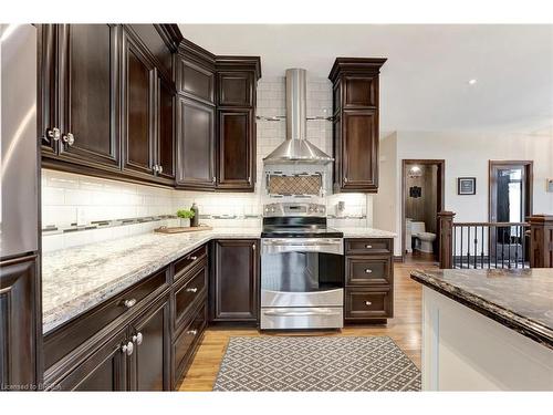 29 Tan Avenue, Waterford, ON - Indoor Photo Showing Kitchen