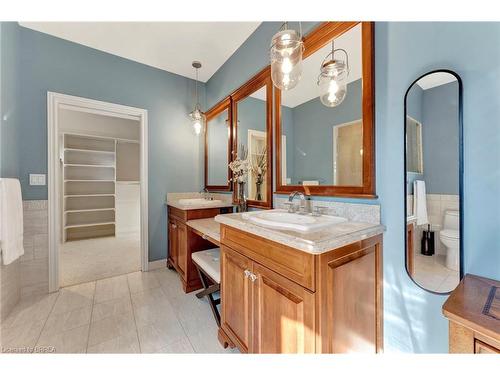 29 Tan Avenue, Waterford, ON - Indoor Photo Showing Bathroom