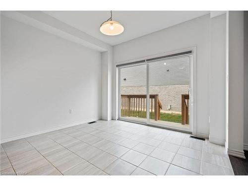 44 Amos Avenue, Brantford, ON - Indoor Photo Showing Other Room