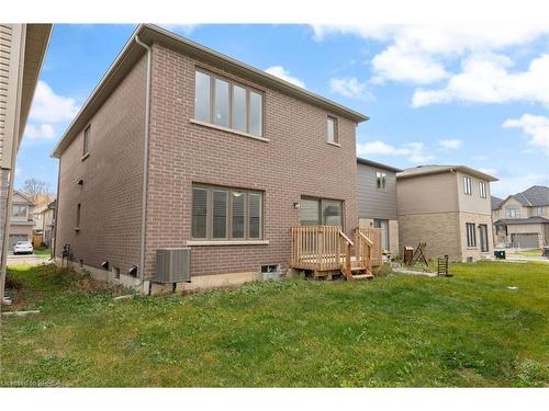 44 Amos Avenue, Brantford, ON - Indoor Photo Showing Other Room