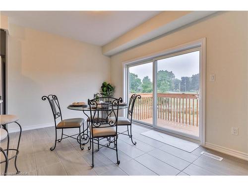 7 Ford Street, Paris, ON - Indoor Photo Showing Dining Room