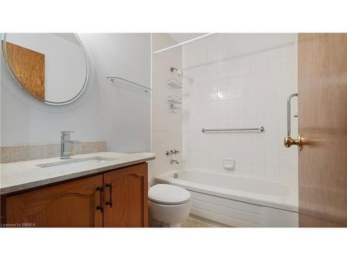 173 Viscount Road, Brantford, ON - Indoor Photo Showing Bathroom