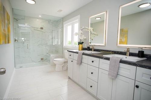 7A Yeager Avenue, Simcoe, ON - Indoor Photo Showing Bathroom