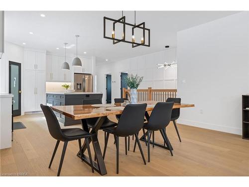 6 Macneil Court, Port Burwell, ON - Indoor Photo Showing Dining Room