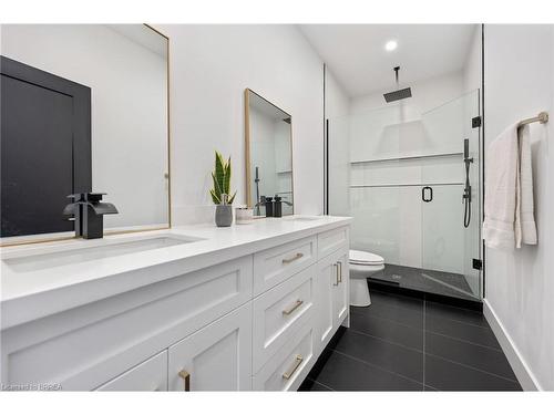 6 Macneil Court, Port Burwell, ON - Indoor Photo Showing Bathroom