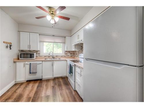 11-139 Stanley Street, Brantford, ON - Indoor Photo Showing Kitchen With Double Sink