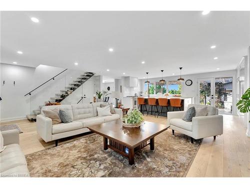 21 Franklin Street, Brantford, ON - Indoor Photo Showing Living Room