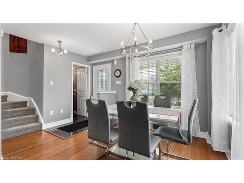 124 Osborn Avenue, Brantford, ON - Indoor Photo Showing Dining Room