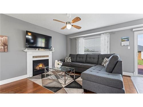 124 Osborn Avenue, Brantford, ON - Indoor Photo Showing Living Room With Fireplace