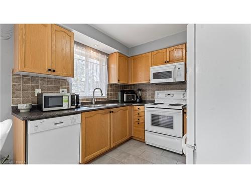 124 Osborn Avenue, Brantford, ON - Indoor Photo Showing Kitchen With Double Sink