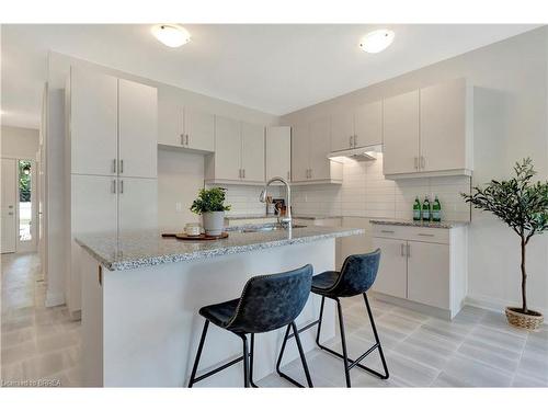 240 Middleton Street, Thamesford, ON - Indoor Photo Showing Kitchen With Upgraded Kitchen