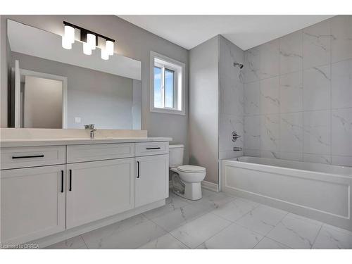 247 Lafayette Street E, Jarvis, ON - Indoor Photo Showing Bathroom