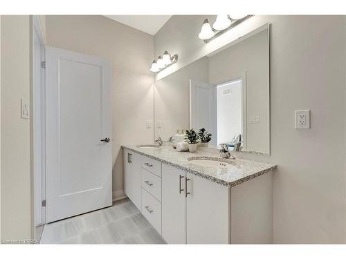 230 Middleton Street, Thamesford, ON - Indoor Photo Showing Bathroom