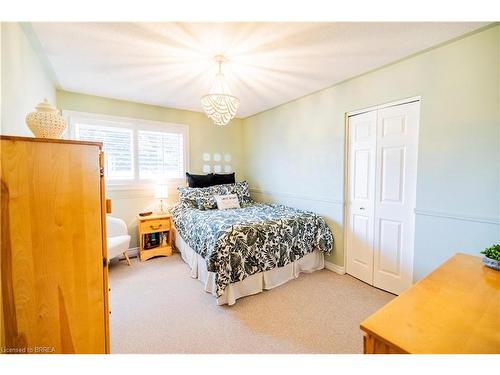 2 Spartan Drive, Brantford, ON - Indoor Photo Showing Bedroom