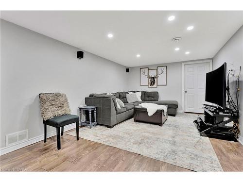 200 Memorial Drive, Brantford, ON - Indoor