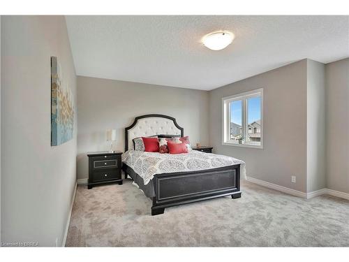 26 Mckeen Street, Jarvis, ON - Indoor Photo Showing Bedroom