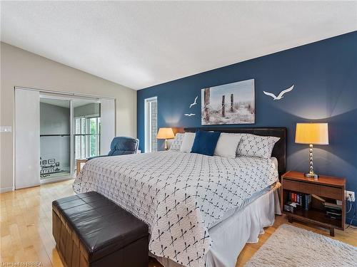 264 Hwy 5 Highway, St. George, ON - Indoor Photo Showing Bedroom