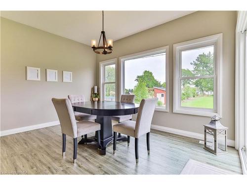 126 Blue Water Parkway, Selkirk, ON - Indoor Photo Showing Dining Room