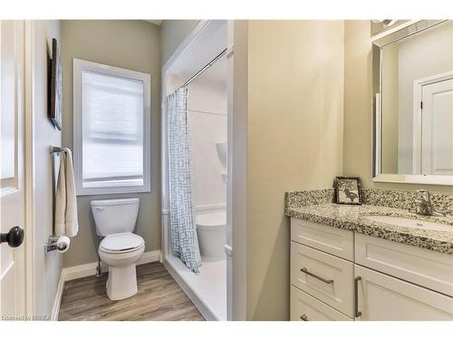 126 Blue Water Parkway, Selkirk, ON - Indoor Photo Showing Bathroom