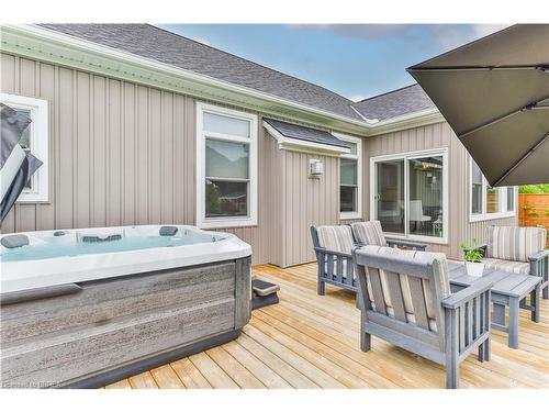 126 Blue Water Parkway, Selkirk, ON - Outdoor With Deck Patio Veranda With Exterior