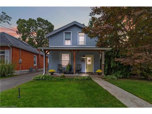 40 Egerton Street, Brantford, ON - Outdoor With Facade