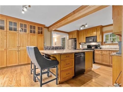 40 Egerton Street, Brantford, ON - Indoor Photo Showing Kitchen