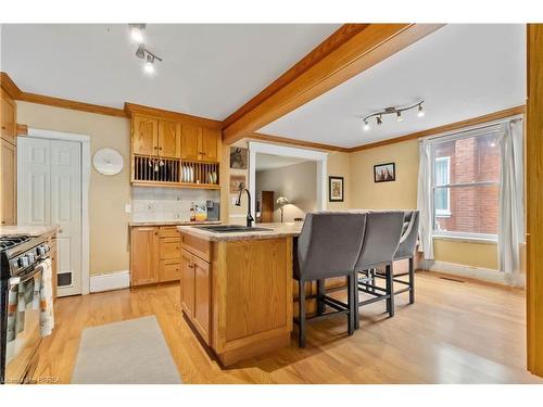 40 Egerton Street, Brantford, ON - Indoor Photo Showing Kitchen