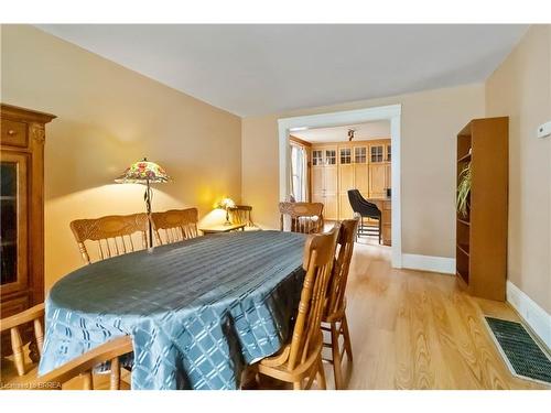 40 Egerton Street, Brantford, ON - Indoor Photo Showing Dining Room