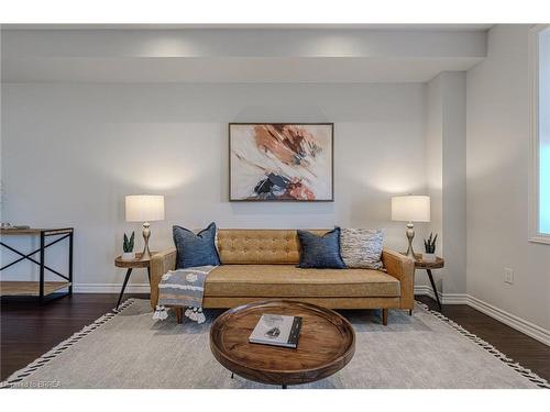 11-1 Tom Brown Drive, Paris, ON - Indoor Photo Showing Living Room