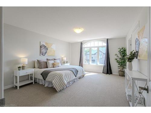 11-1 Tom Brown Drive, Paris, ON - Indoor Photo Showing Bedroom