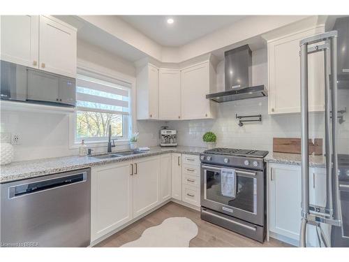 189 Bilanski Farm Road, Brantford, ON - Indoor Photo Showing Kitchen With Stainless Steel Kitchen With Double Sink