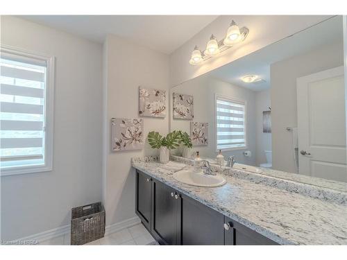 189 Bilanski Farm Road, Brantford, ON - Indoor Photo Showing Bathroom