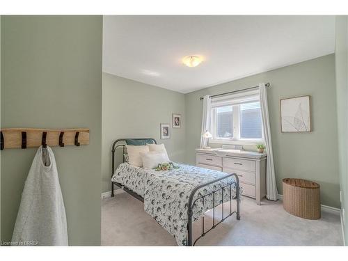 189 Bilanski Farm Road, Brantford, ON - Indoor Photo Showing Bedroom